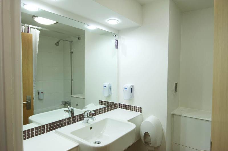Premier Inn Newton Abbot Eksteriør billede